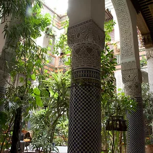 https://riad-al-bartal.hotelfesmorocco.com